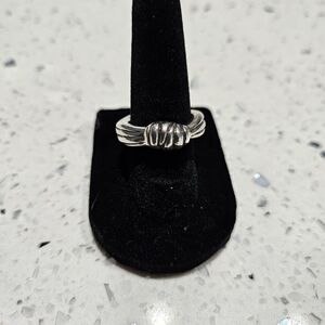 Stylish Silver Women's Ring